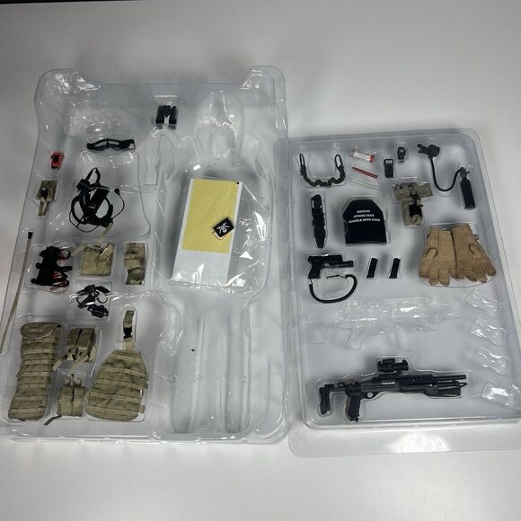 HOT TOYS Naval Special Warfare Unit Two Navspecwargru Navy Seal Accessories Only - Picture 1 of 8